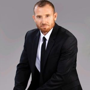 Meet your Posher, Mina